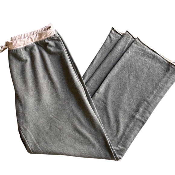 Bija Flare Sweatpants in Gray & Pale Pink - XL - Picture 4 of 9